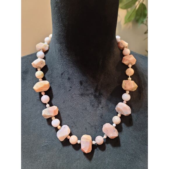 Unbranded Jewelry - NF .925 Engraved Salmon Colored Beaded Necklace Sterling Silver Lobster Clasp